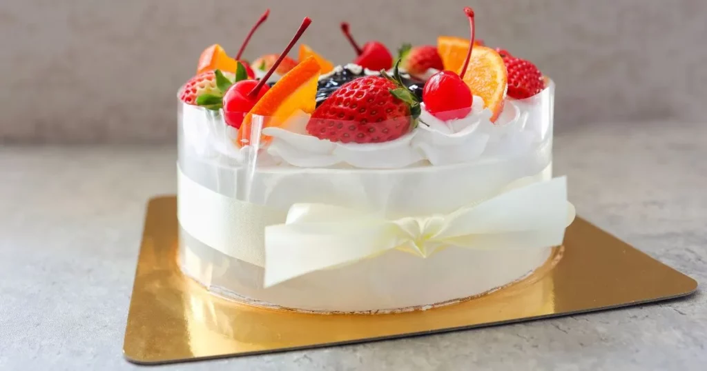 Fresh Fruit Cake