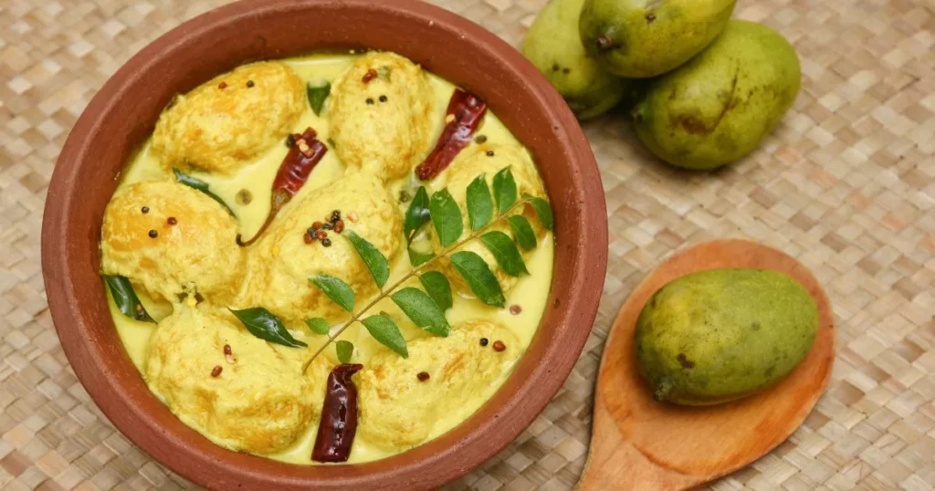 Raw Mango Curry (Kacche Aam ki Curry)