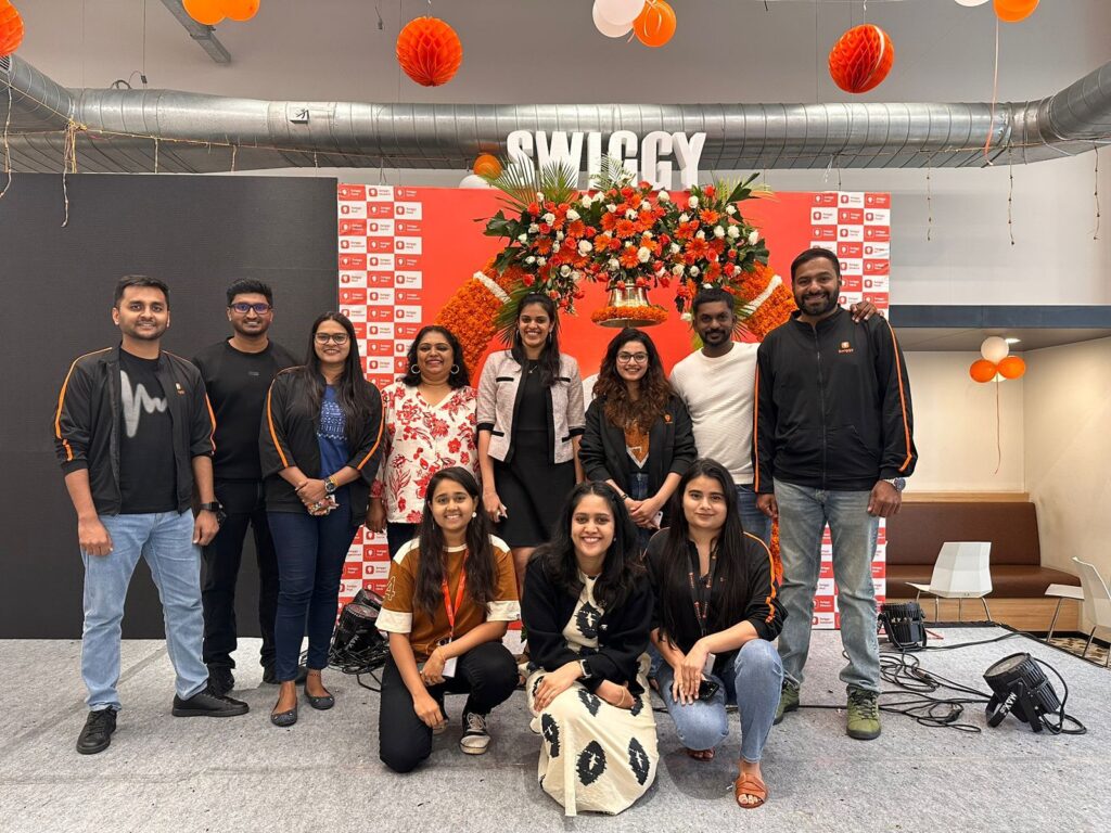 Lazar with the Talent Acquisition team during the IPO Launch!