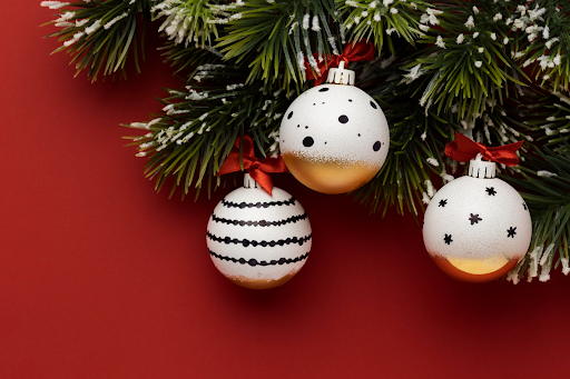 Christmas Baubles - Instamart