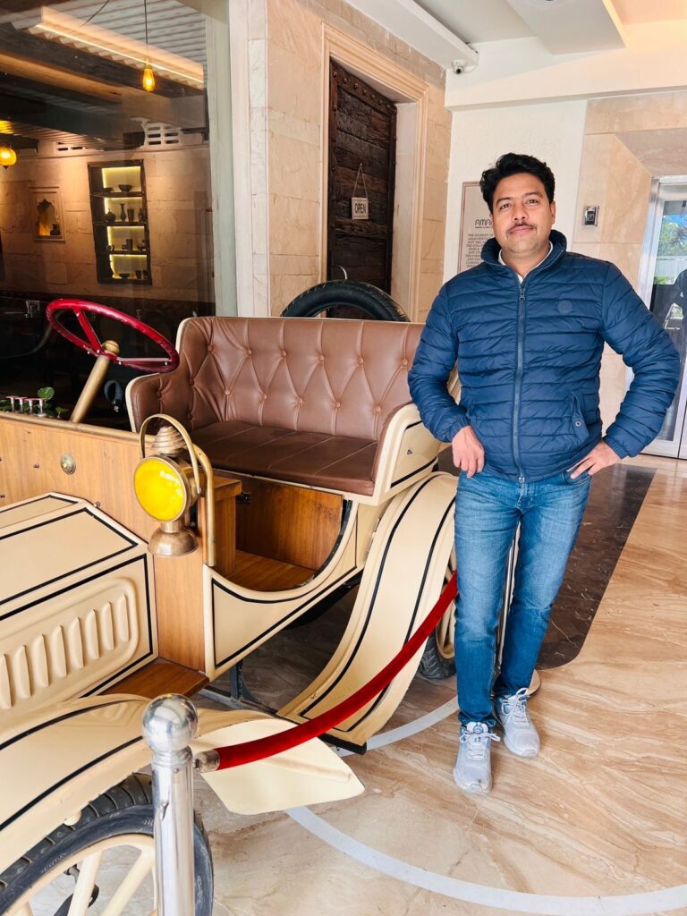 Akki Yadav, her grandson and current owner