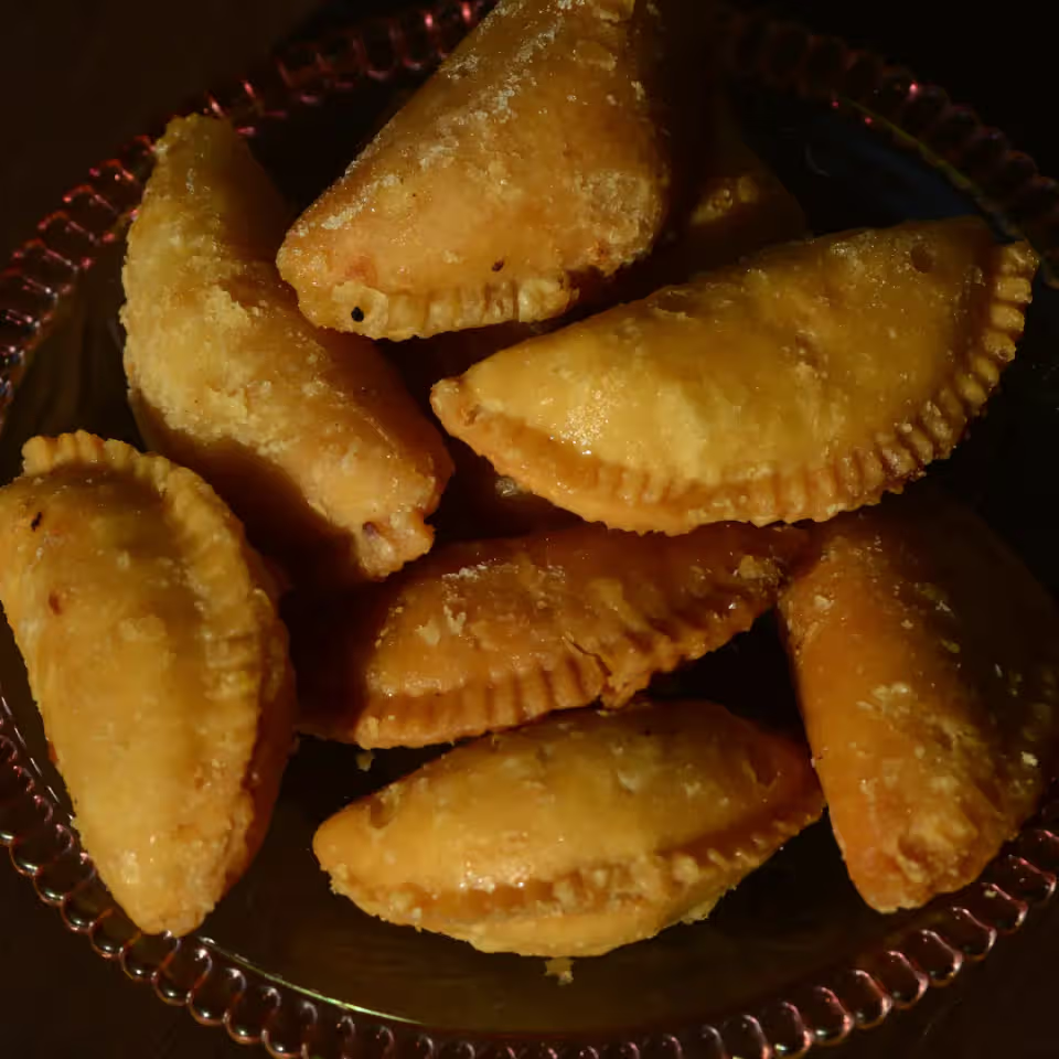 gujiya