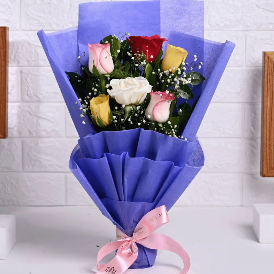 Flower Bouquet - valentine's day gift instamart